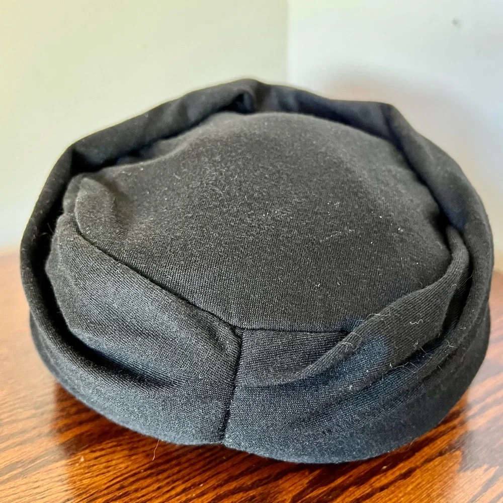 SONOMA LIFESTYLES VELOUR SLOUCH HAT CAP ONE SIZE